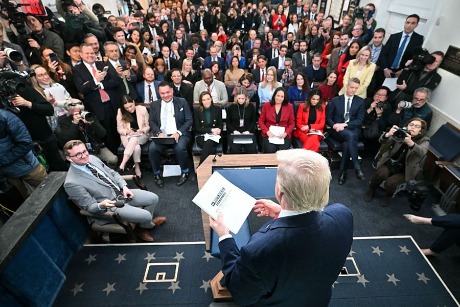 رئاسة ترامب تعمق الانقسام داخل الإعلام الأمريكي