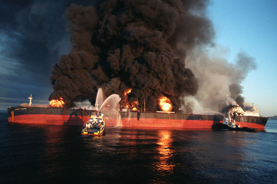 لطمة البحرية الأمريكية وعملية 