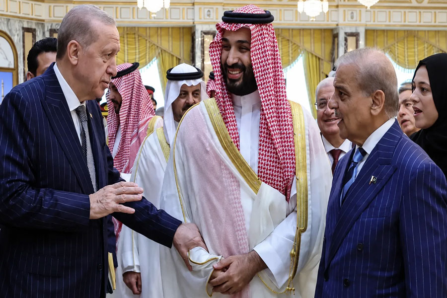 تحالف مكة.. كيف تقرأ واشنطن تبدّل موازين المنطقة؟